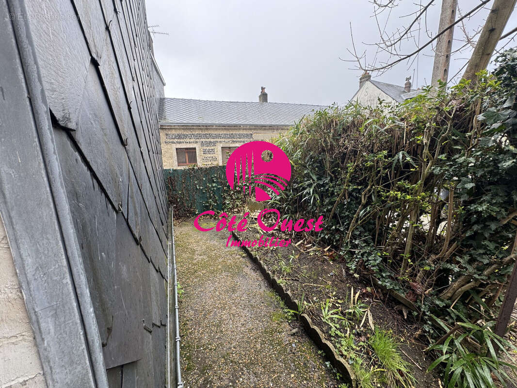 Maison à MONTIVILLIERS