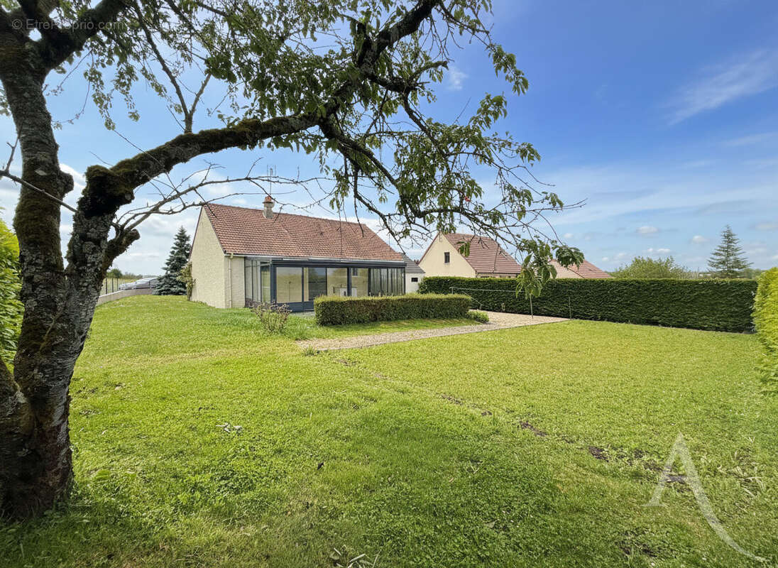 Maison à LEVROUX
