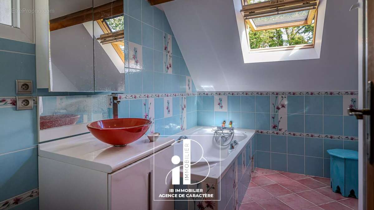 Maison à BOURRON-MARLOTTE