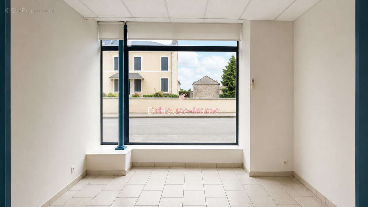 Appartement 448 m² à Mamers  - photo 15