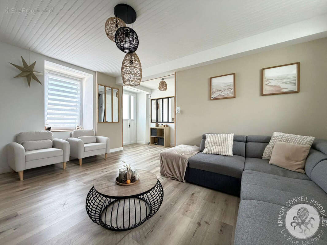 Maison à PLESSIX-BALISSON