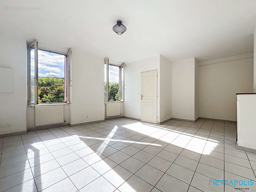 Appartement à DAREIZE