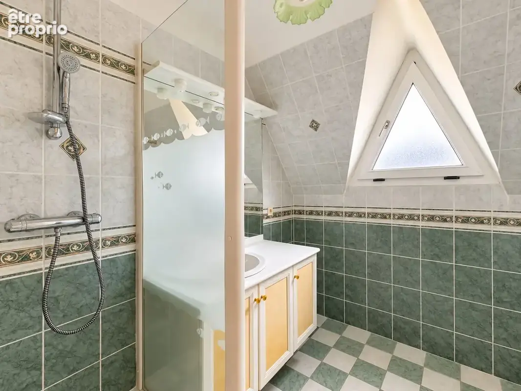 Maison 7 pièces 98 m² à vendre à Pleurtuit (35730) - photo 9