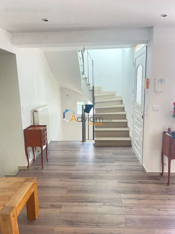 Maison à SAACY-SUR-MARNE