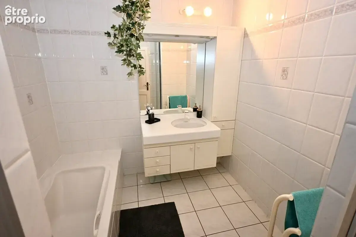 Appartement de standing 123 m2 trois chambres - photo 8