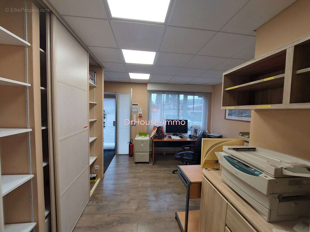 Commerce 110 m² à vendre à Aix-En-Provence (13090) - photo 58