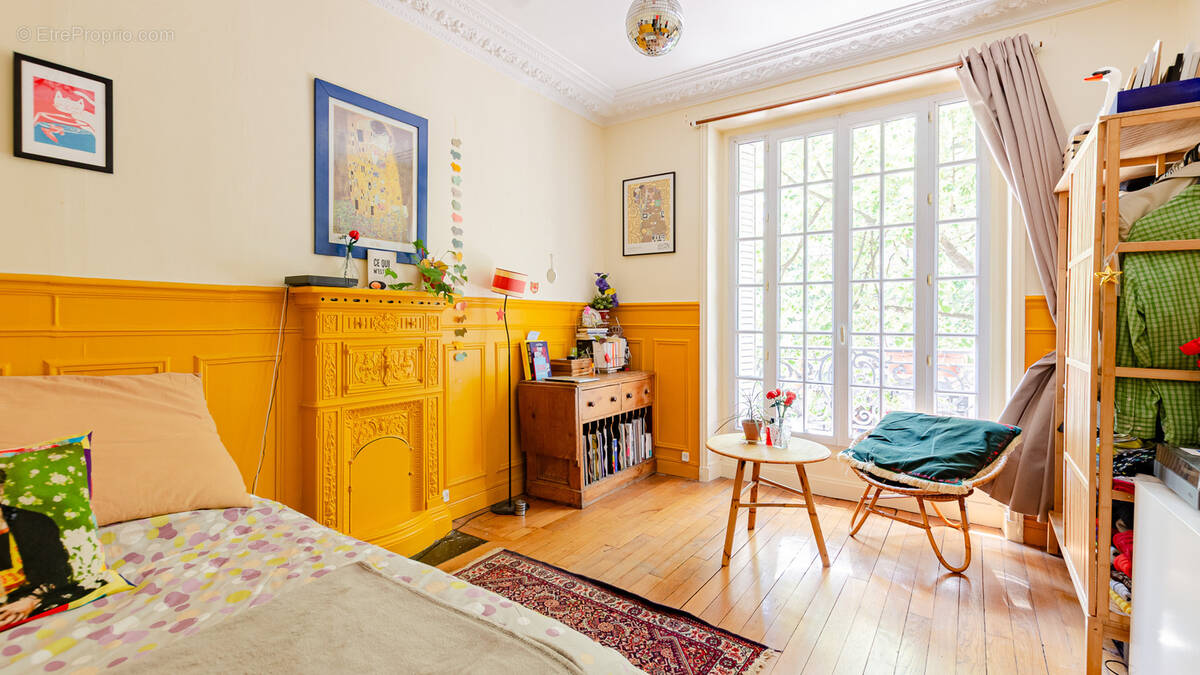 Appartement à PARIS-15E