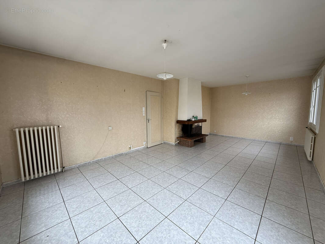 Autre à VILLENEUVE-SUR-LOT