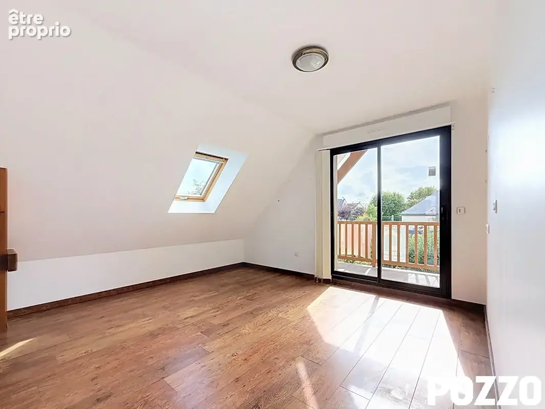 Maison F6 en vente à YQUELON - photo 12