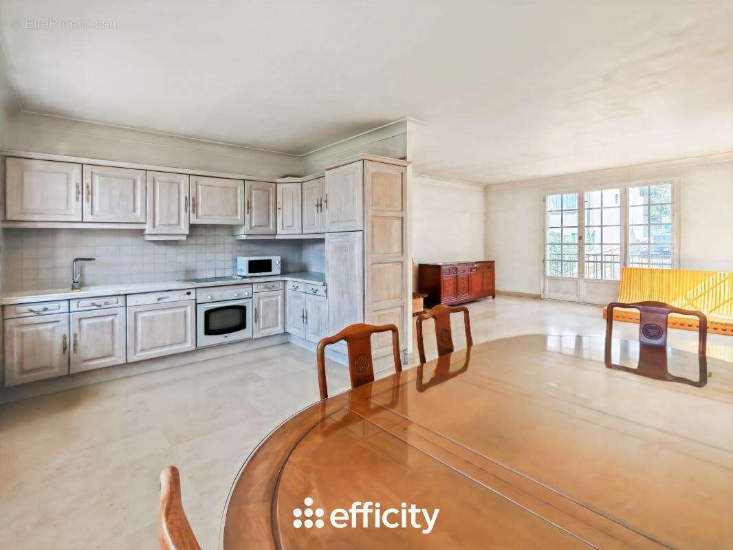 Maison à EMERAINVILLE