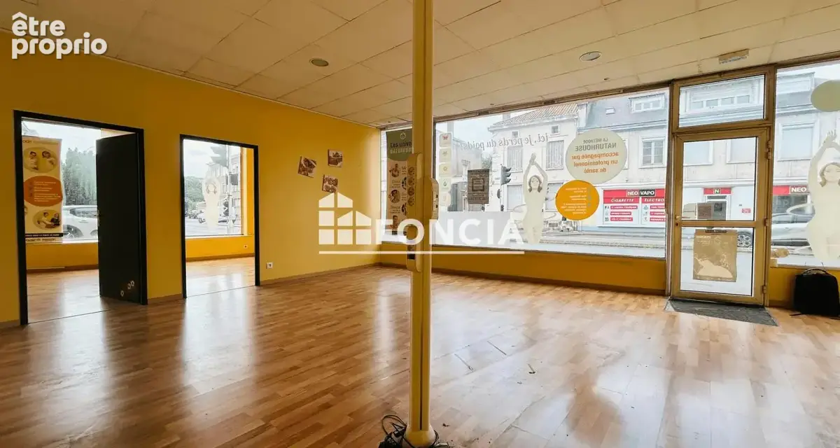 POITIERS GARE - Opportunité d'investissement, local commercial + Local commercial polyvalent, libre d'occupation - photo 6