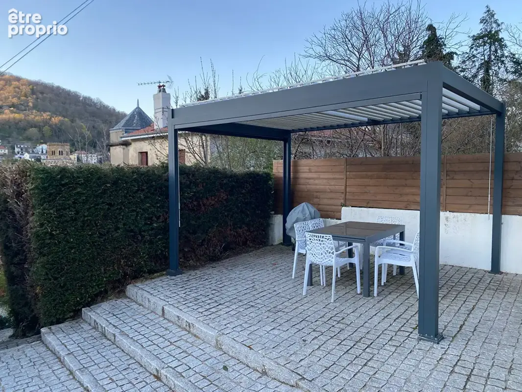 ROYAT Maison Centre Ville Jardin Parkings - photo 2
