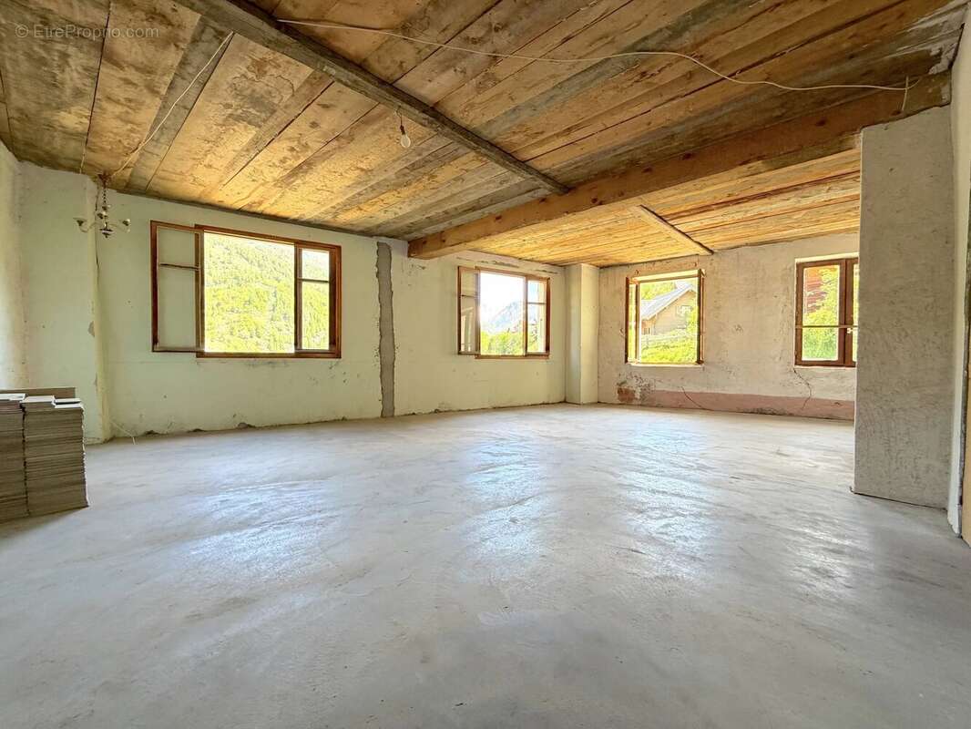 Appartement à VALLOIRE