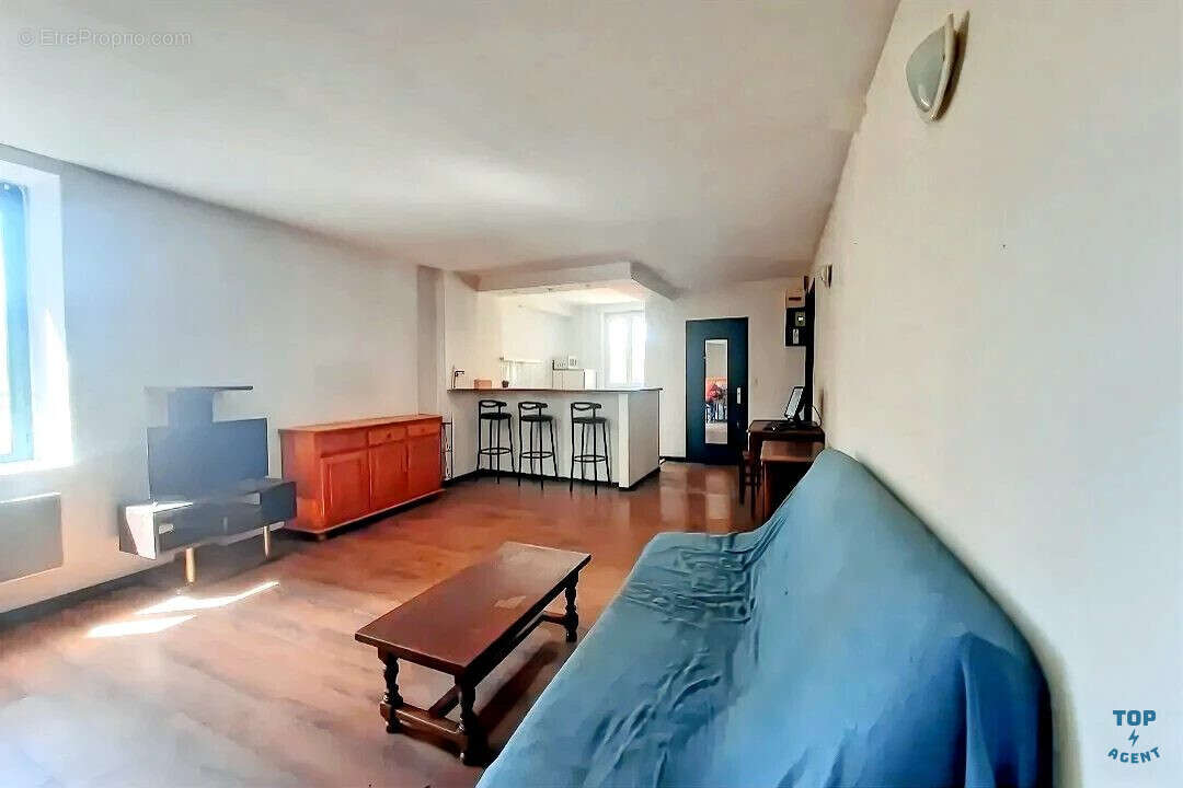 Appartement à SAINT-ETIENNE