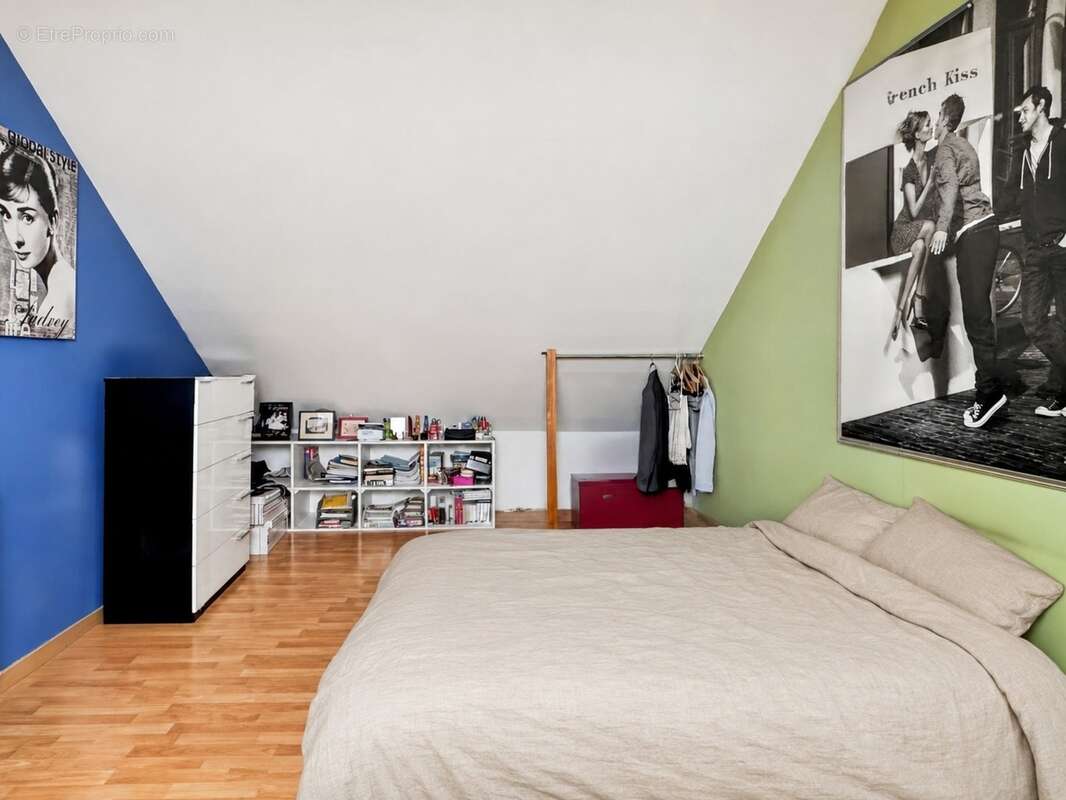 Angers – Maison familiale de 170 m², cinq chambres, Garage et grand jardin sans vis-à-vis - photo 17