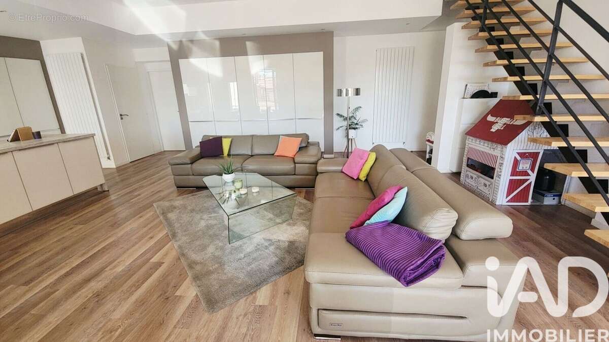 Photo 2 - Appartement à SAINT-ETIENNE