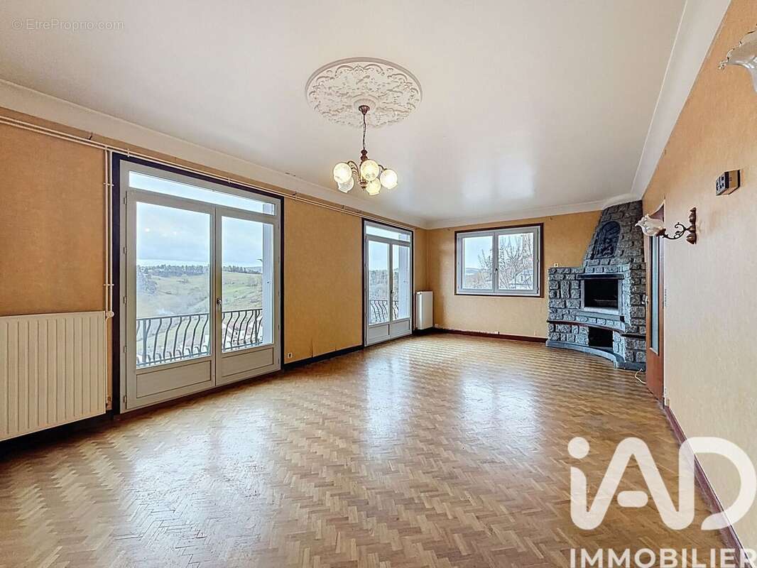 Photo 2 - Appartement à SAINT-FLOUR