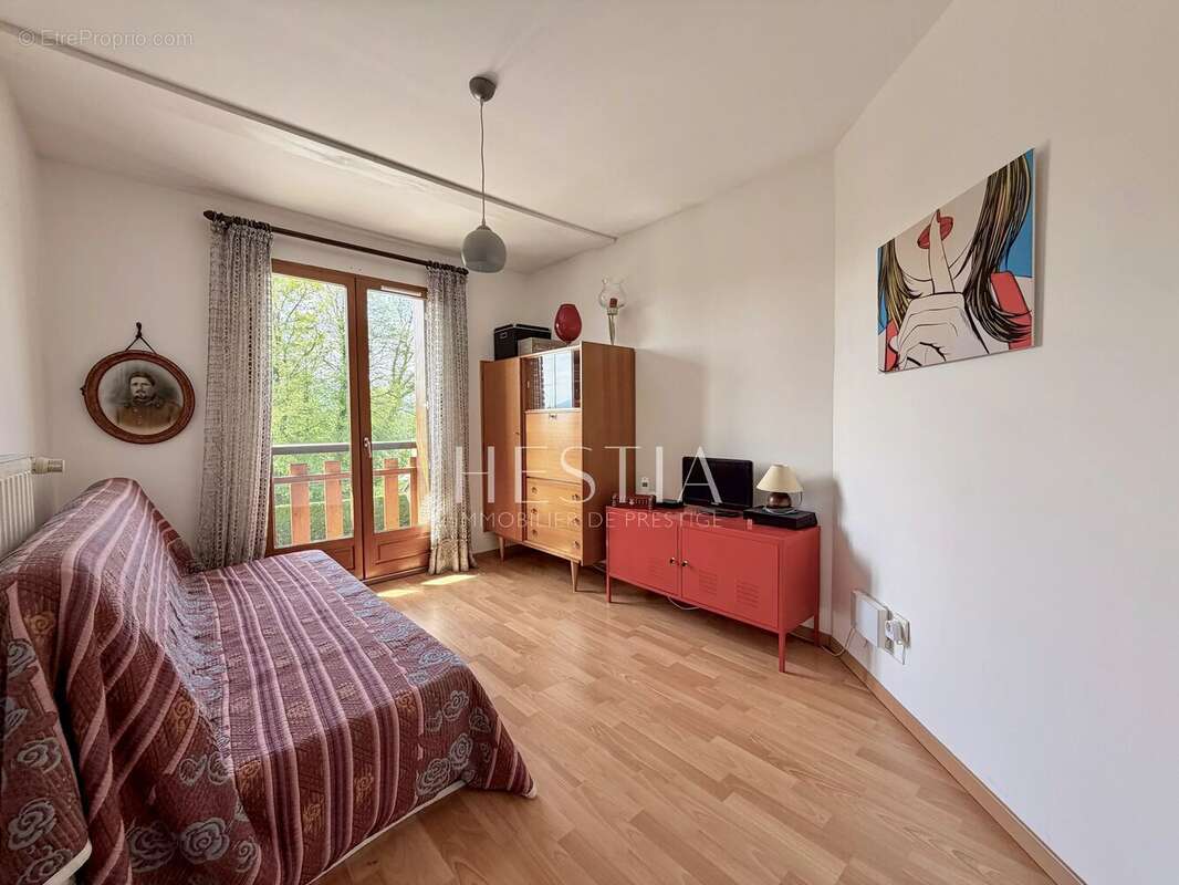 Maison à LES OLLIERES