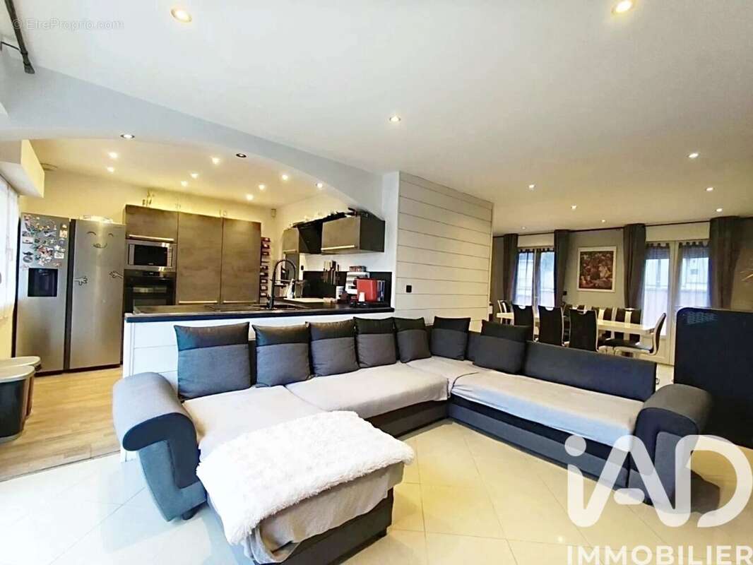 Photo 9 - Maison à CLAYE-SOUILLY