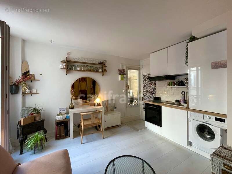 Dpt Paris (75),  À Paris 12ème Arrt, Studio de 18 m2 au calme sur cour - photo 5