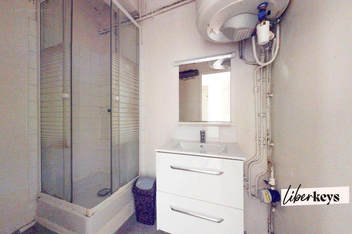 Appartement à SAINT-CHAMAS