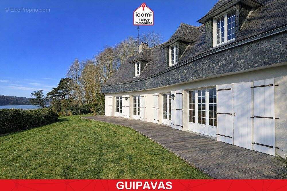 Maison à GUIPAVAS