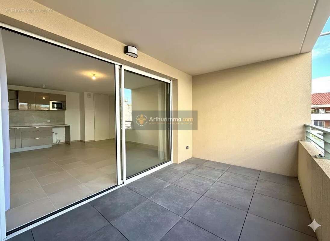 Appartement à FREJUS