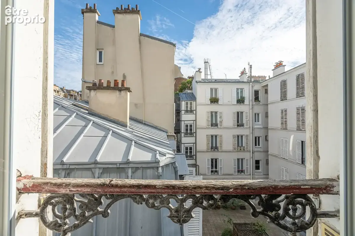 Paris 15e ? Commerce / Félix-Faure - Studio 14,51 m² entièrement rénové au dernier étage - photo 1