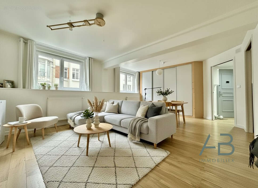 Appartement 63 m² à Lille  - photo 2