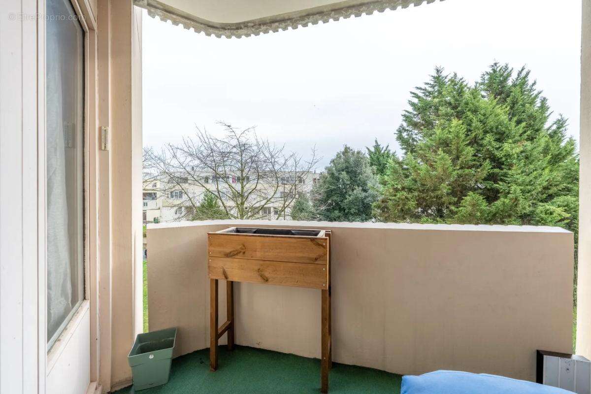 Appartement à ERAGNY