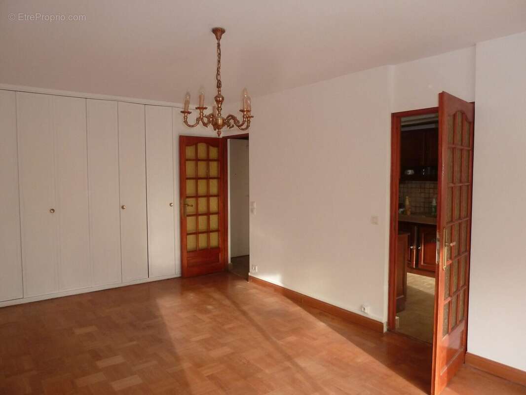 Appartement à LYON-8E