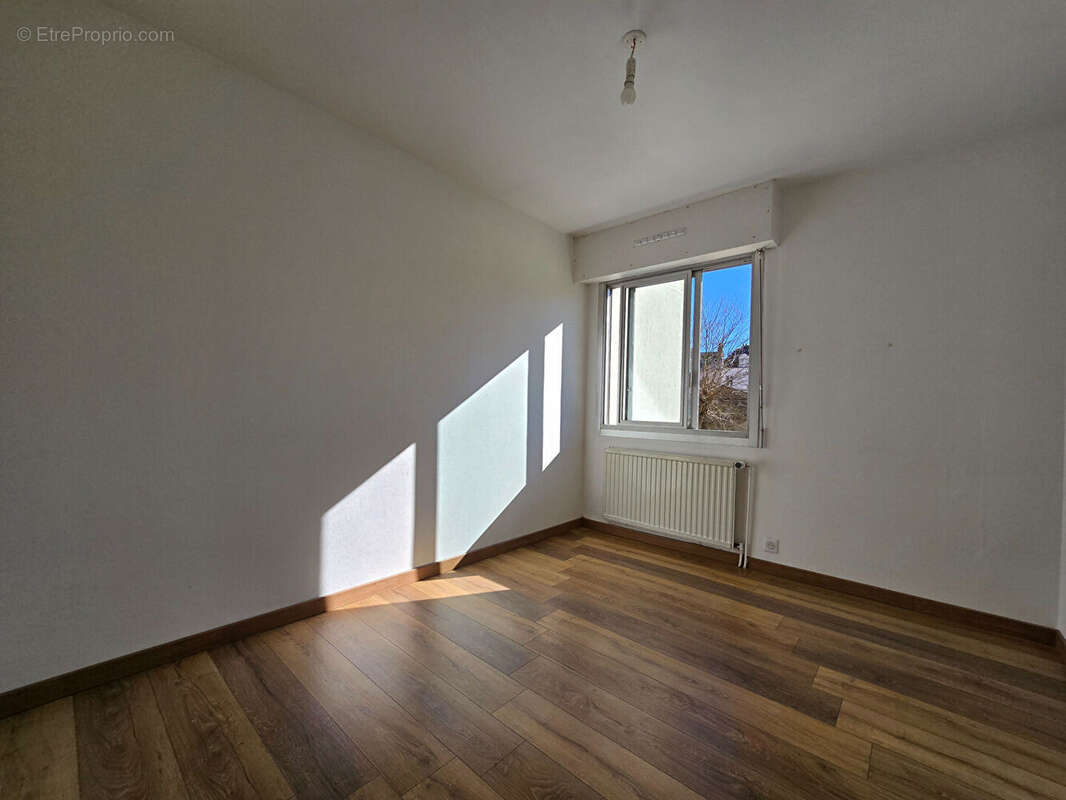 Appartement à REZE