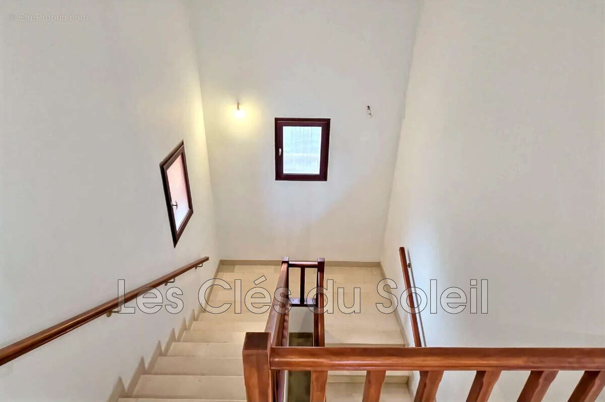 Maison à LA FARLEDE