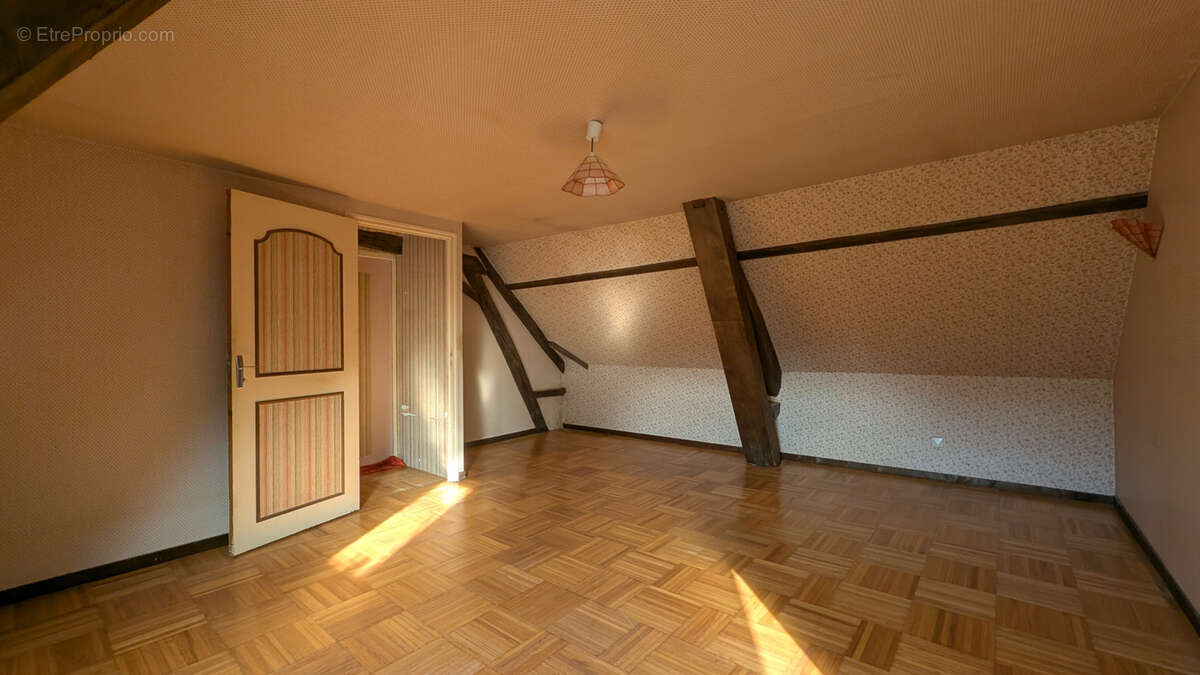 Maison à RUMILLY-LES-VAUDES