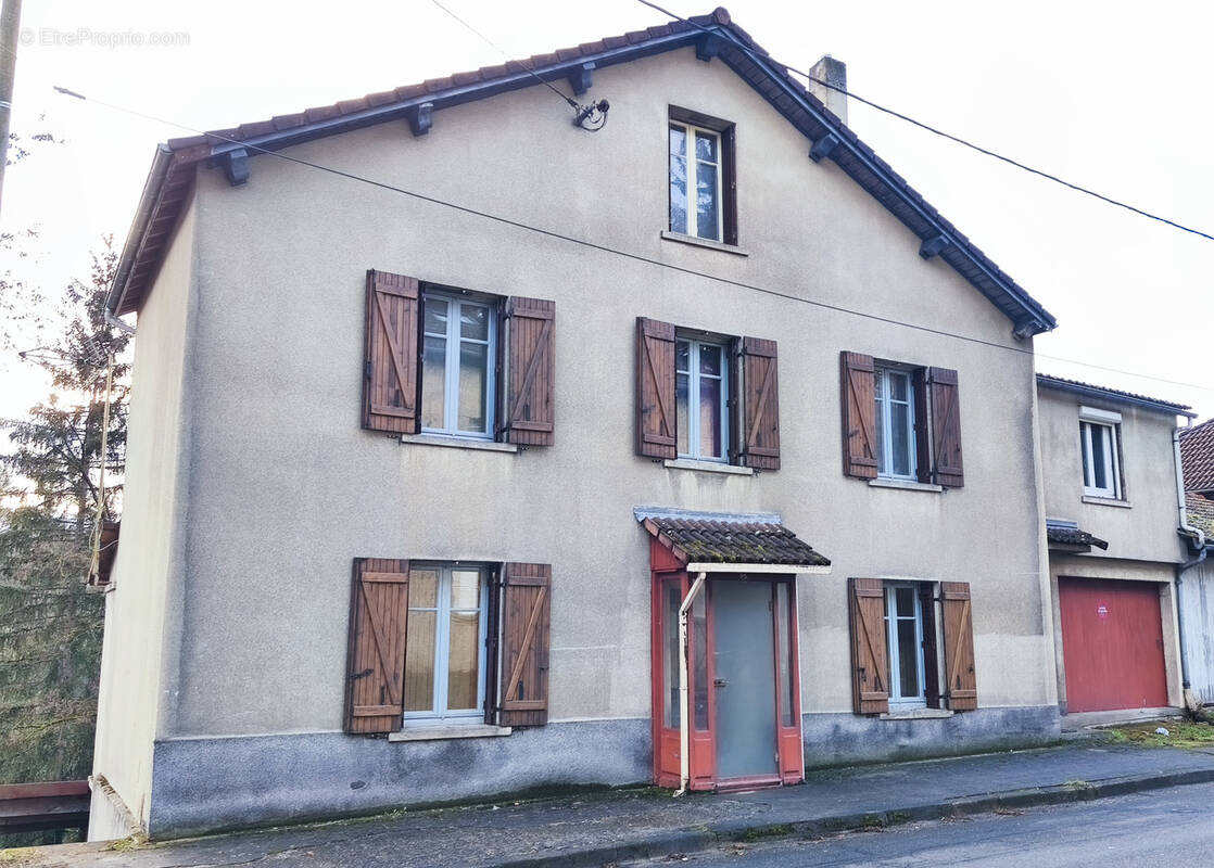 Maison à THIERS