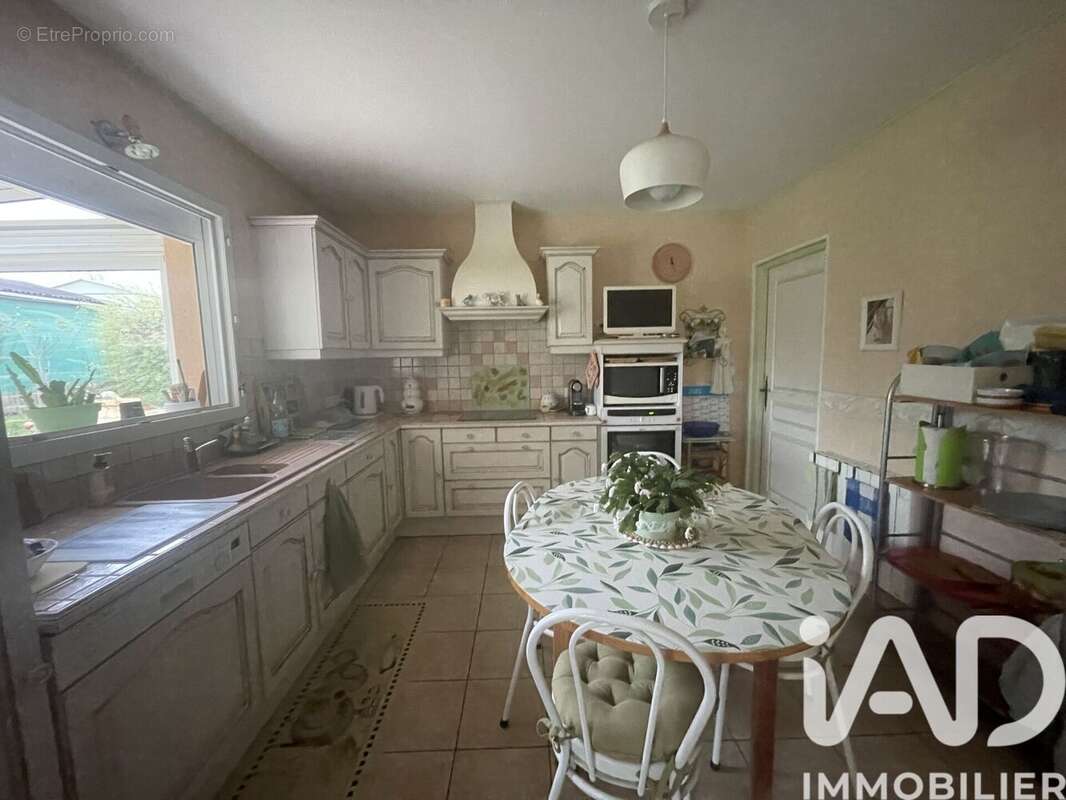 Photo 7 - Maison à SAINT-JUNIEN