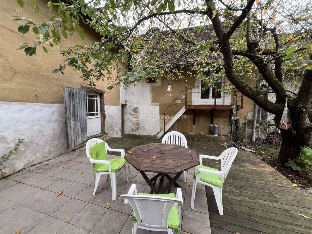 Maison à SAINT-BENOIT