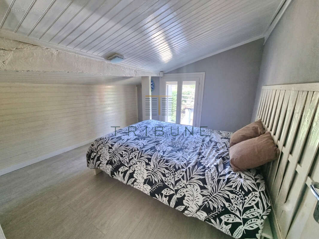 Maison T4 avec garage, piscine et dépendance T3 - photo 12