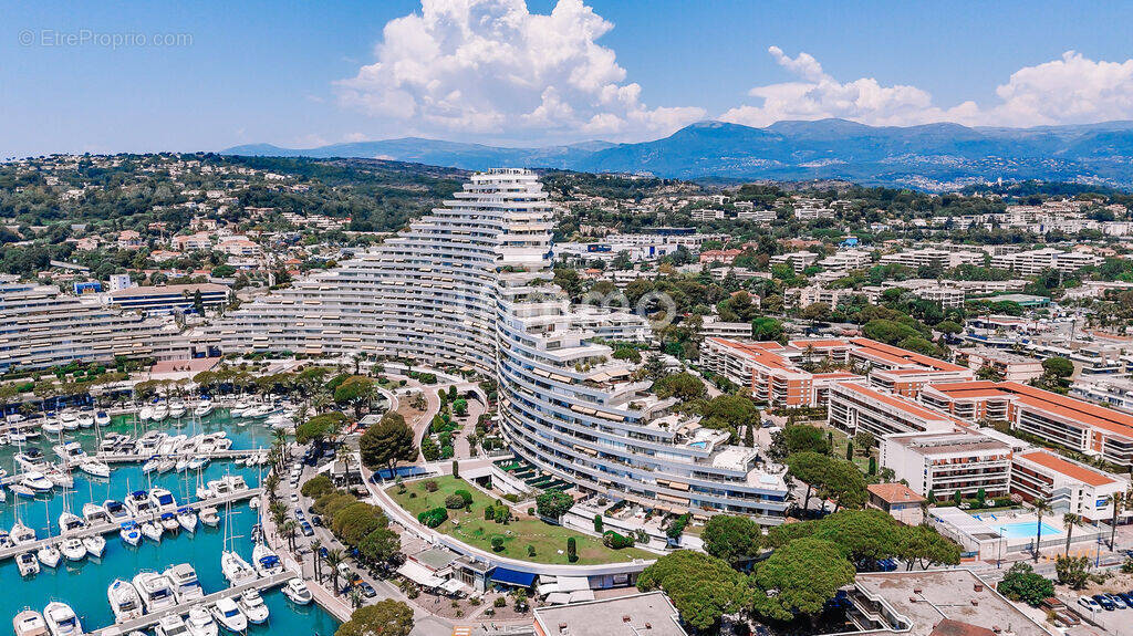 Photo Appartement à Villeneuve-Loubet au prix de 188 000€