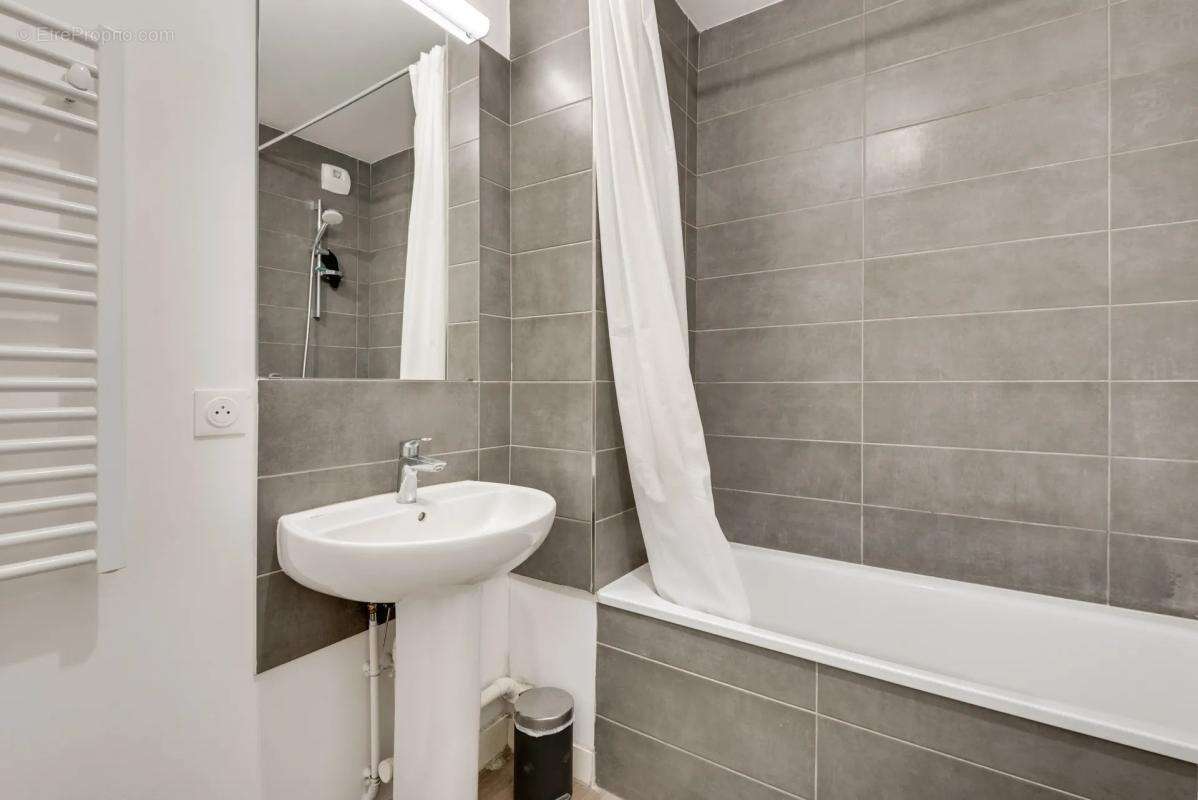 Appartement à SAINT-DENIS