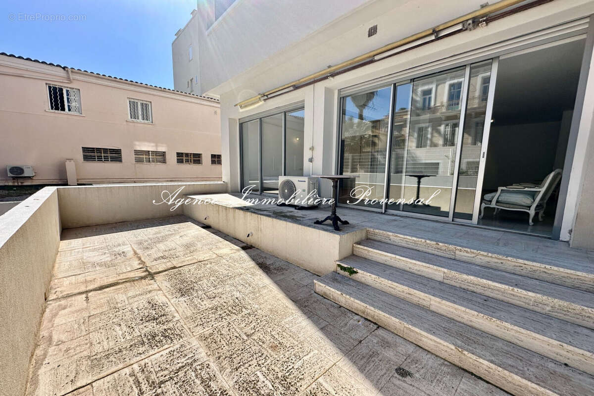Appartement 66 m² à Sainte-Maxime  - photo 3