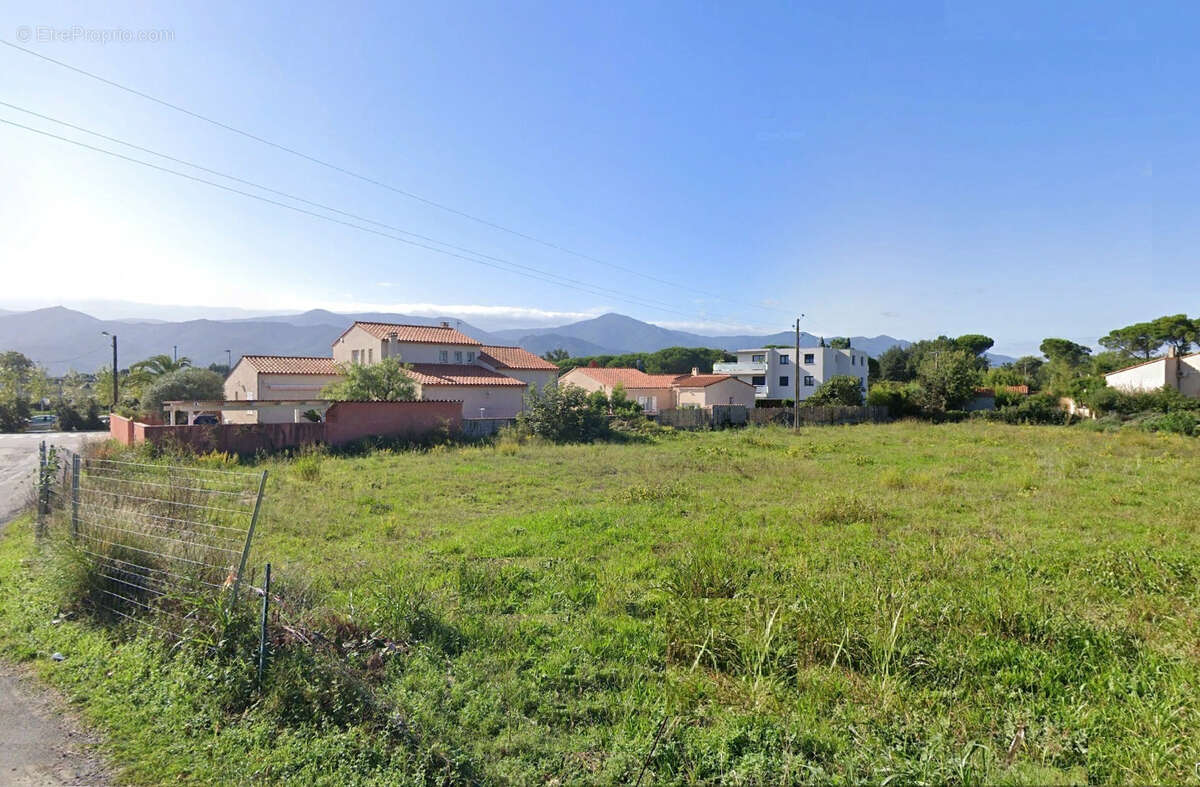 Terrain à ARGELES-SUR-MER