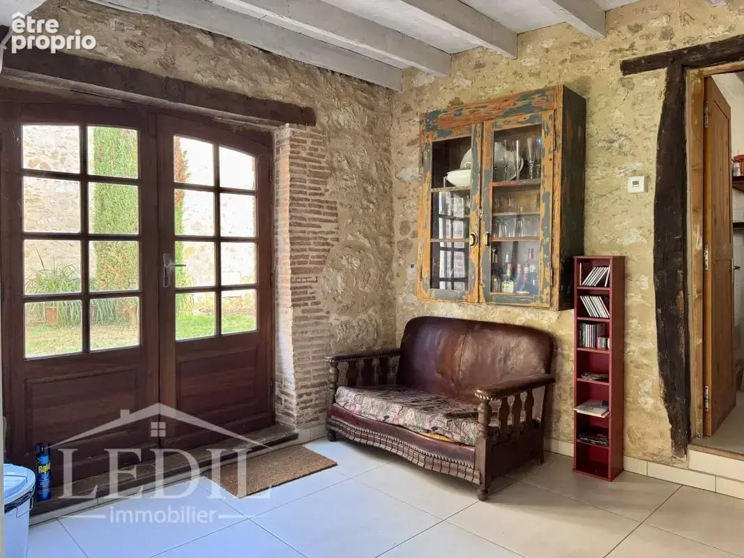 Maison de village en pierre, charme et authenticité - photo 5