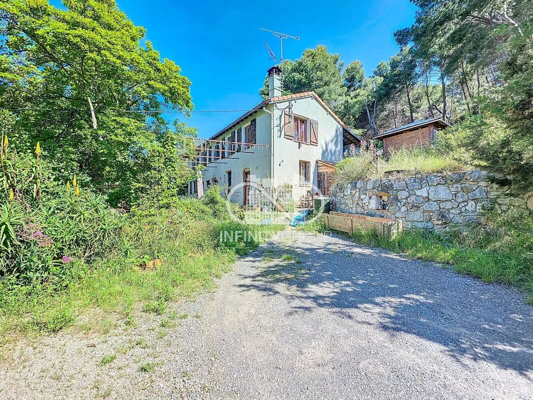 Maison à SAINT-MARTIN-DU-VAR