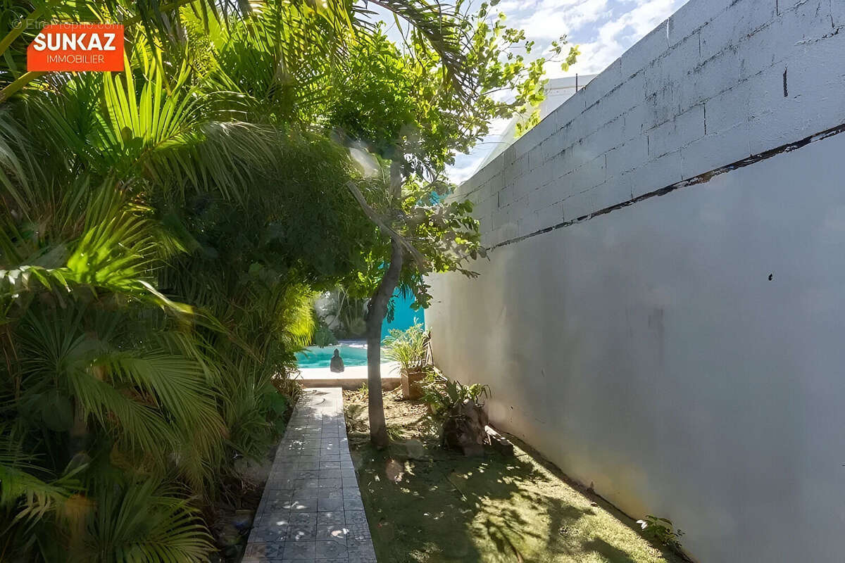 Maison à SAINT-PIERRE