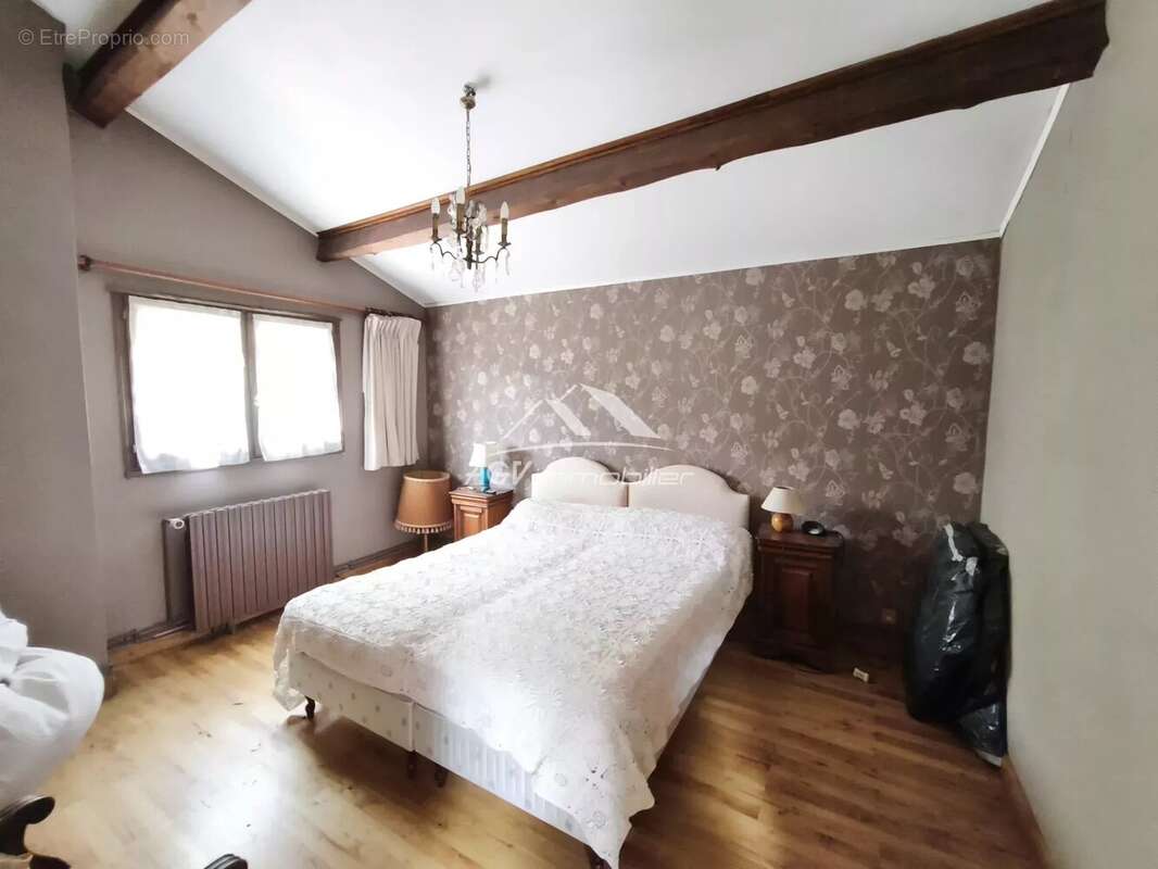 Maison à LES SALLES-DU-GARDON