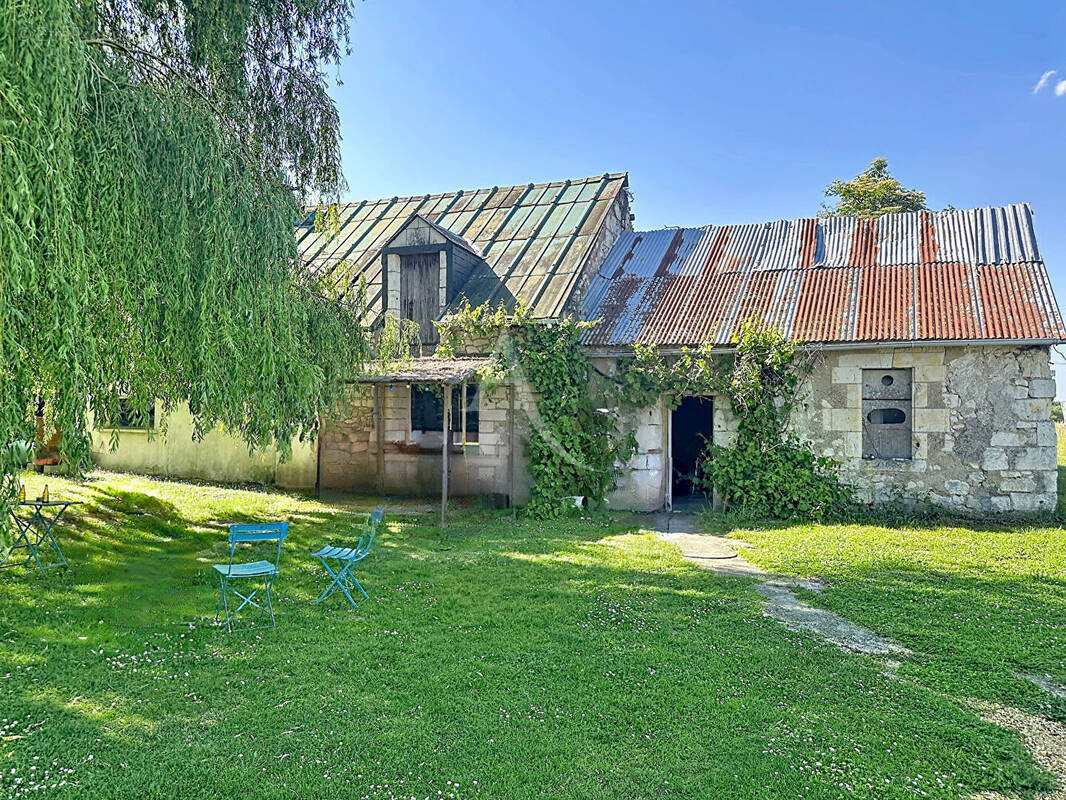 Maison à LONGUE-JUMELLES