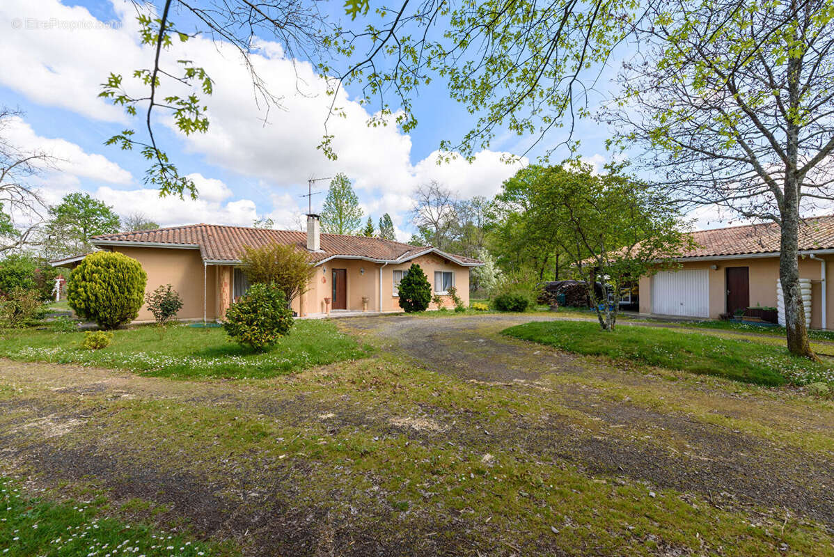 Maison à BENQUET