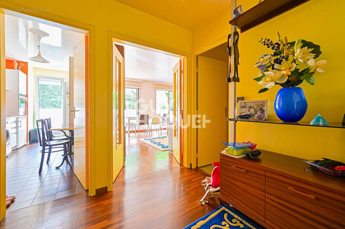 Appartement à PARIS-12E