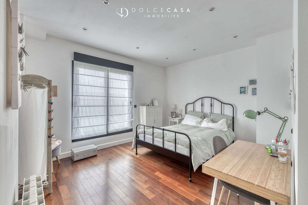 Maison à BRY-SUR-MARNE